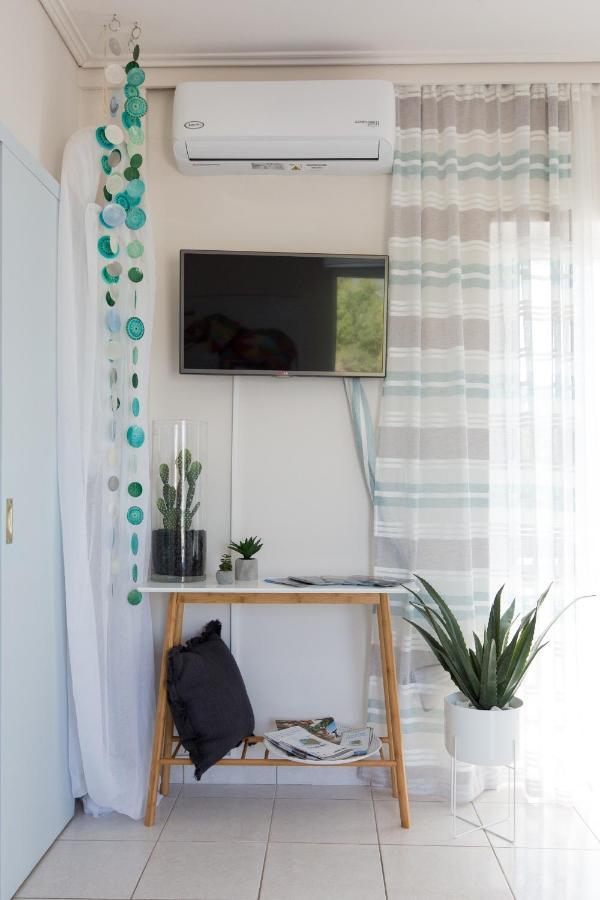 Appartamento Cozy&Quiet Nest Loutráki Esterno foto