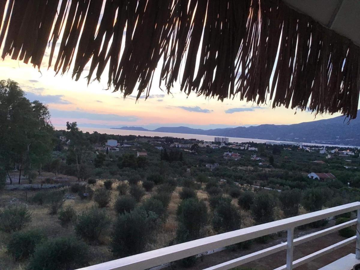 Appartamento Cozy&Quiet Nest Loutráki Esterno foto